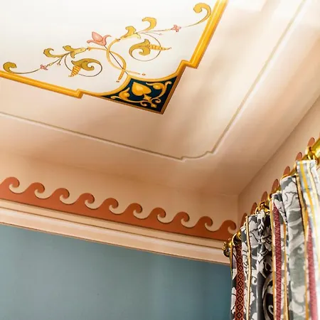 Palazzo Tiglio - A Small Luxury Of The World * San Pancrazio (Arezzo)