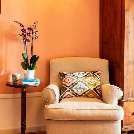 Palazzo Tiglio - A Small Luxury Of The World