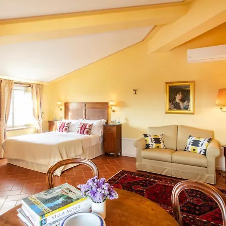 Palazzo Tiglio - A Small Luxury Of The World * San Pancrazio (Arezzo)