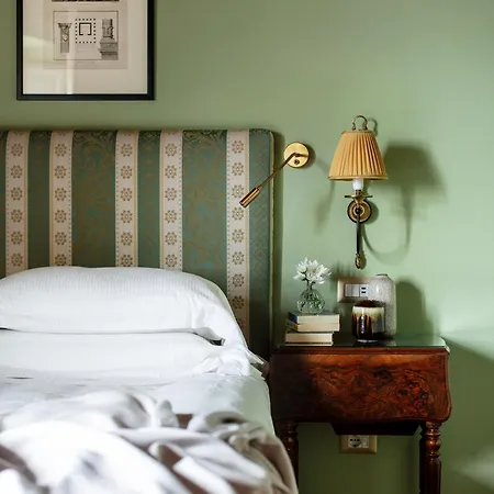 Palazzo Tiglio - A Small Luxury Of The World